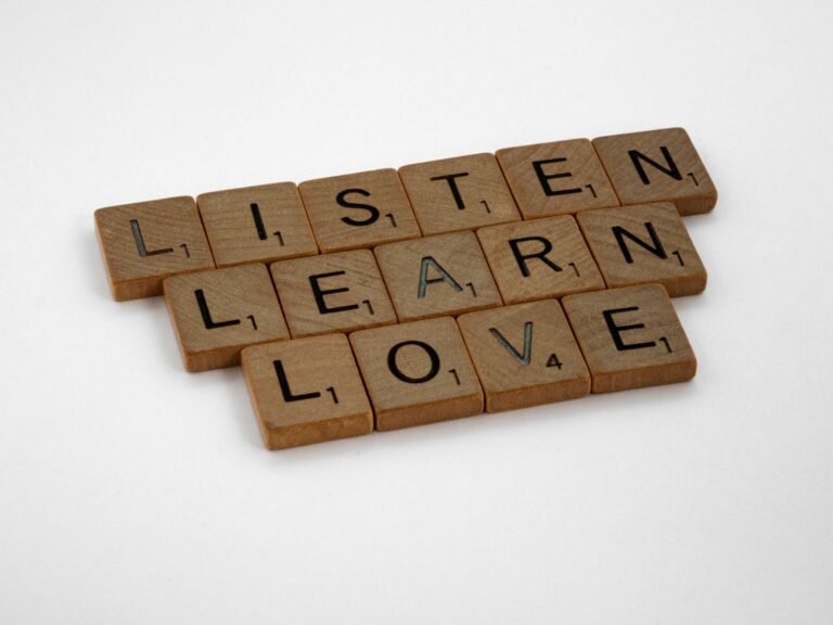 7 IELTS Listening Spelling Mistakes That Quietly Cost You Half a Band